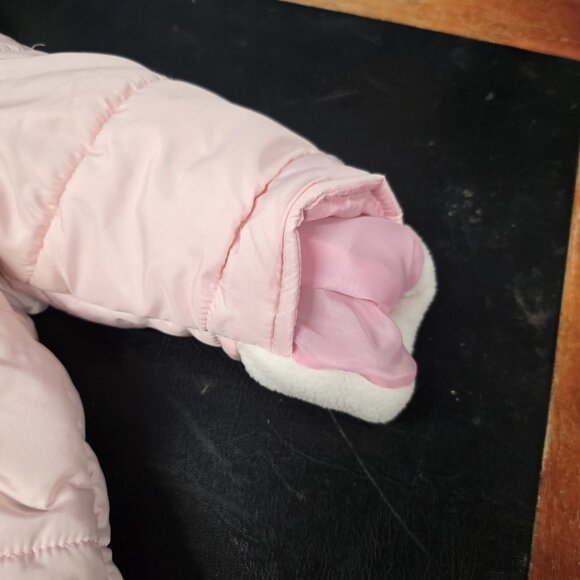 Wippette Kids Infant Girls SZ 6-9 Months Pink Unicorn Snowsuit-Hooded/Footed - Picture 5 of 10